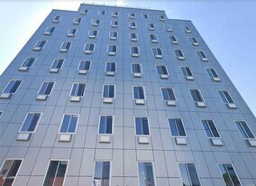 6426 Queens Blvd, Unit #6D in Woodside, NY - Building Photo