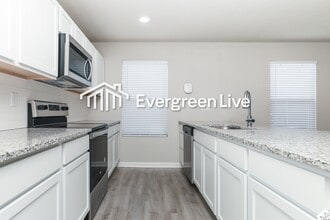 108 Burlington Dr in Mulvane, KS - Building Photo - Building Photo