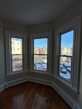 279 Webster St in Boston, MA - Building Photo - Building Photo