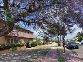 3311 W 78th St, Unit 1 in Los Angeles, CA - Foto de edificio - Building Photo