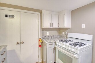 2909 E 14th Ave in Denver, CO - Building Photo - Building Photo