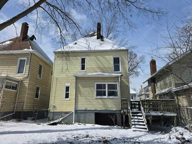 1806 N Peoria Ave in Peoria, IL - Building Photo - Building Photo