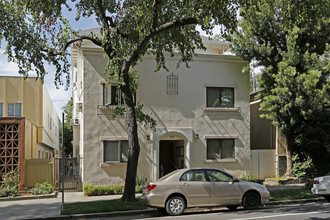 Napoli Apartments in Sacramento, CA - Building Photo - Building Photo