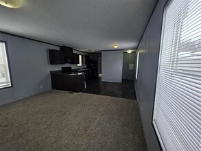 300 Bay Port Cir in Springport, MI - Building Photo - Building Photo
