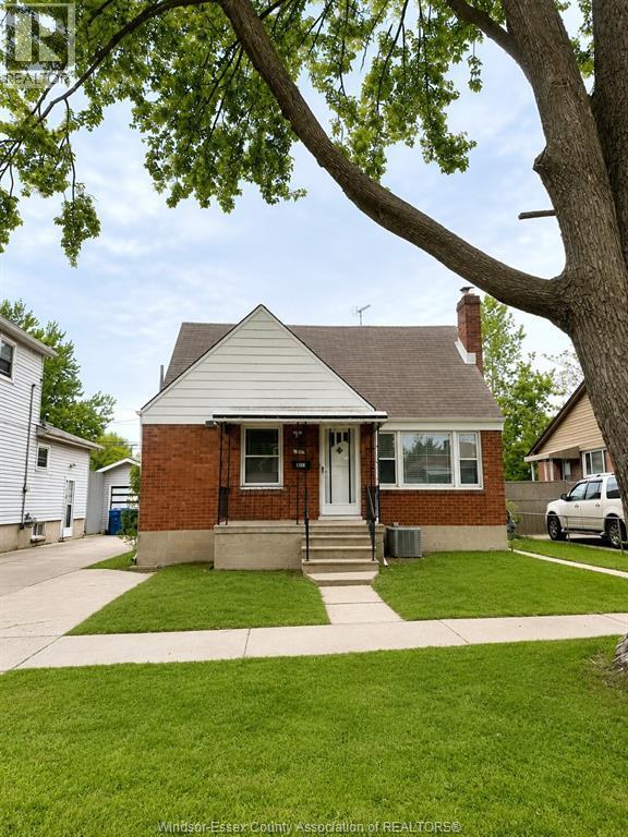 property at 1435 Hickory Rd