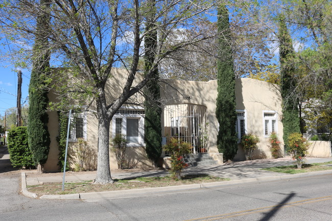 1105 Marquette Ave NW in Albuquerque, NM - Building Photo - Building Photo