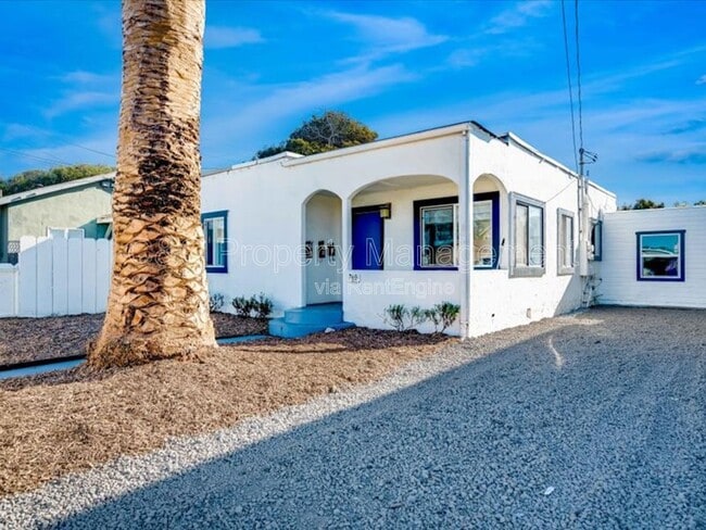 780 Amador Ave in Seaside, CA - Building Photo - Building Photo