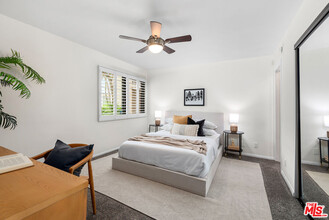 7301 Vista Del Mar in Los Angeles, CA - Building Photo - Building Photo