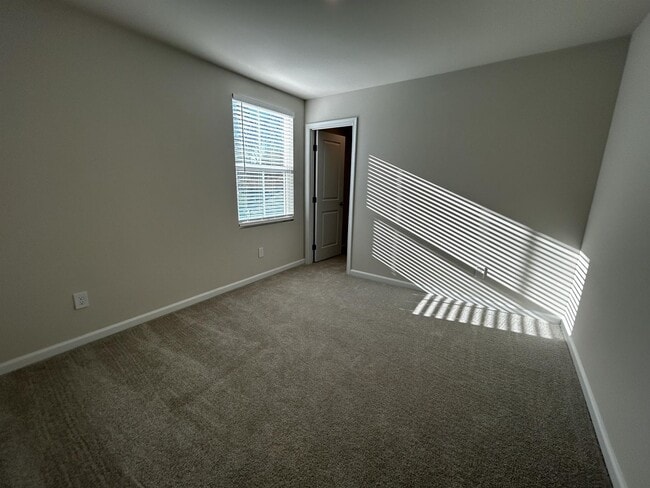 261 Utica Bnd Ct in Seneca, SC - Building Photo - Building Photo