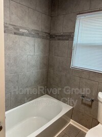 2814 N 27th St photo'