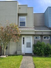 1728 Edwards Dr in Point Roberts, WA - Building Photo - Building Photo