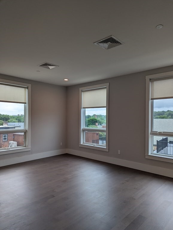 property at 3193 Washington St