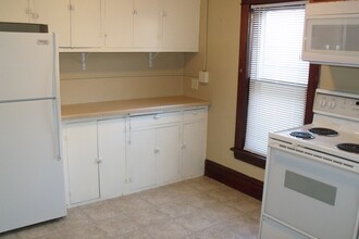 22 16th Ave N, Unit 2 in St. Cloud, MN - Foto de edificio - Building Photo