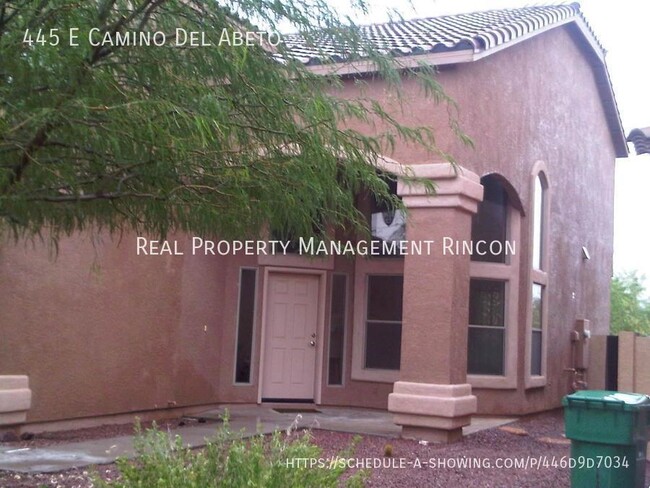 445 E Camino Del Abeto in Sahuarita, AZ - Building Photo - Building Photo