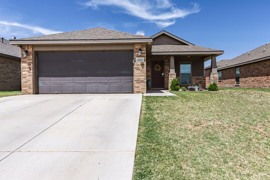 3502 Saratoga Ave in Lubbock, TX - Building Photo