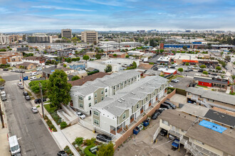 421 N Market St in Inglewood, CA - Building Photo - Building Photo