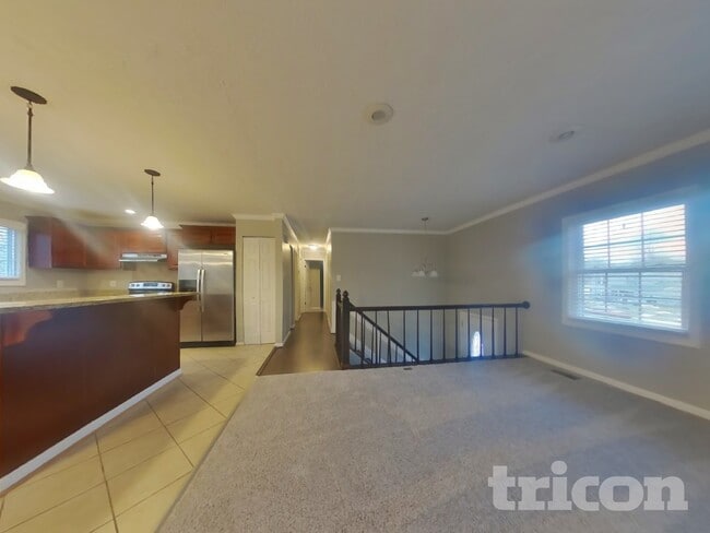 4016 Oakley Dr in Waldorf, MD - Foto de edificio - Building Photo