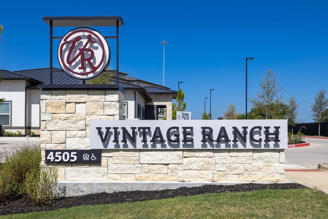 Vintage Ranch in Argyle, TX - Building Photo - Building Photo