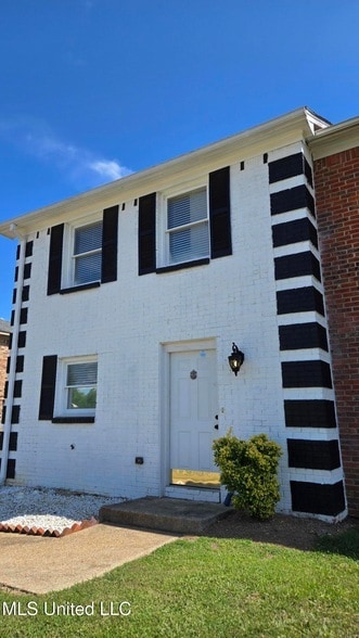 933 Glastonbury Cir in Ridgeland, MS - Building Photo - Building Photo