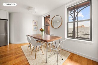 140 Warren St in Brooklyn, NY - Building Photo - Building Photo