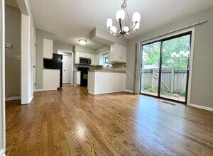 10235 W 86th Terrace in Overland Park, KS - Building Photo - Building Photo