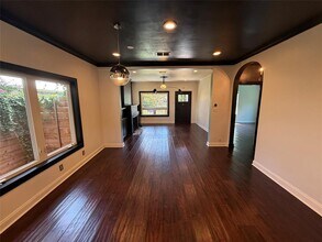 4606 Depew Ave in Austin, TX - Building Photo - Building Photo