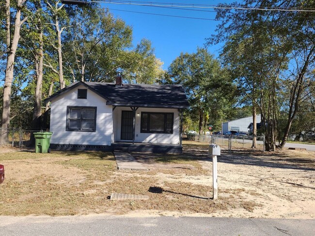 818 Sheridan Ave in Columbus, GA - Foto de edificio - Building Photo