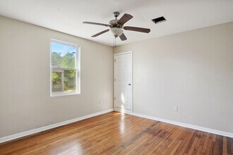 3875 Pauger St-Unit -3875 in New Orleans, LA - Building Photo - Building Photo
