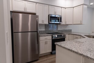 Middletown Flats in Fairmont, WV - Building Photo