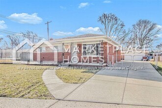 5244 Bart Ave in Warren, MI - Building Photo - Building Photo
