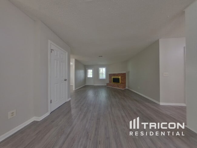 424 Westridge Rd in Elgin, SC - Building Photo - Building Photo