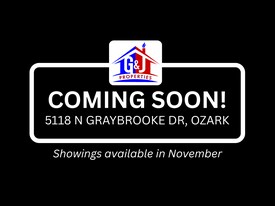 5118 N Graybrooke Dr in Ozark, MO - Building Photo
