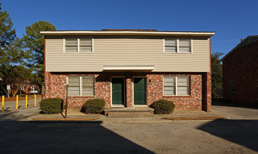 1524 Platt Springs Rd in West Columbia, SC - Foto de edificio - Building Photo