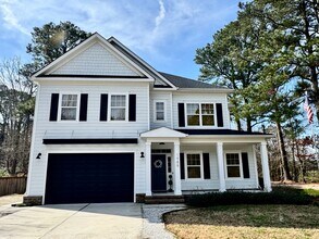 1989 Pleasant Ridge Rd in Virginia Beach, VA - Foto de edificio - Building Photo