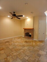 2423 W Hampton Ave in Edinburg, TX - Building Photo - Building Photo