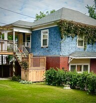 503 N 18th St, Unit Templeton Manor Carriage in Fort Smith, AR - Building Photo