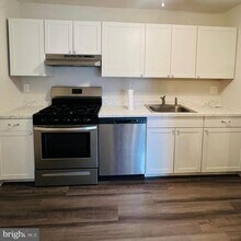 9655 Homestead Ct in Laurel, MD - Building Photo - Building Photo