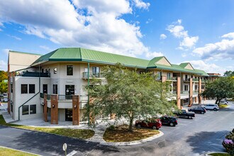Magnolia Parke in Gainesville, FL - Building Photo - Building Photo
