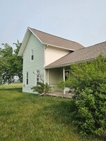 3132 US-6 in McClure, OH - Building Photo