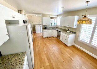 3 Copley Ave in Redwood City, CA - Building Photo - Building Photo