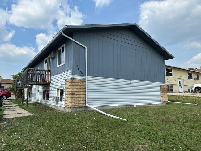 property at 1525 12th St NW