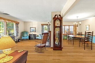 343 Bay in Sharon, MA - Building Photo - Building Photo
