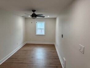 1201 N 26th St, Unit 3rd Floor in Philadelphia, PA - Building Photo - Building Photo