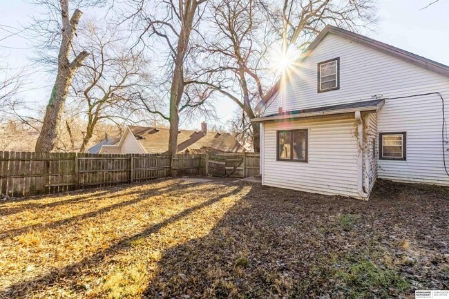 4266 Maple St in Omaha, NE - Building Photo - Building Photo