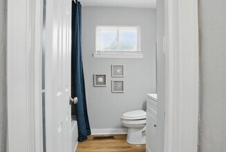 4857 Westgrove Rd in Virginia Beach, VA - Building Photo - Building Photo