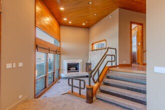 258 Coast Blvd in San Diego, CA - Building Photo - Building Photo