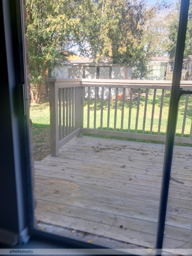 property at 1824 Cardinal Dr