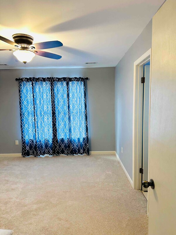 property at 114 Inverness Ct