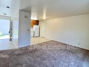 200 Northwoods Ave in Manteca, CA - Building Photo - Building Photo