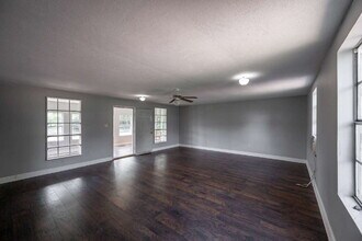9311 Masters in Manvel, TX - Building Photo - Building Photo